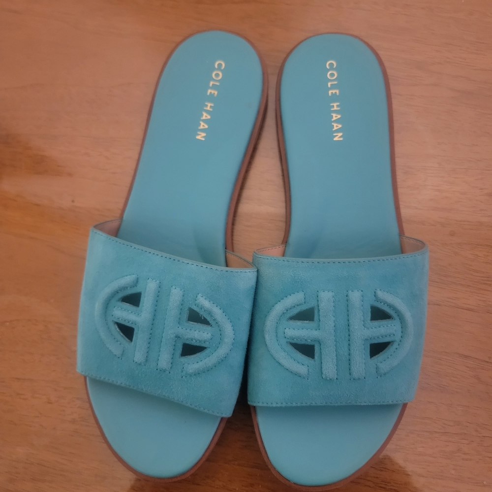Women sandals